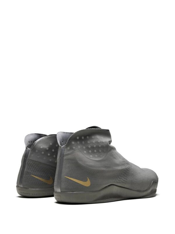 Nike  Kobe 11 sneakers - Image 3