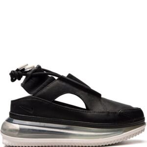 Nike Air Max 720 sneakers