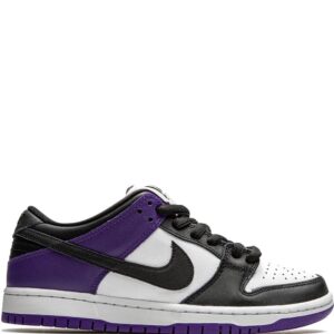 Nike SB Dunk Low sneakers