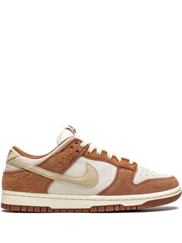 Nike  Dunk Low PRM sneakers