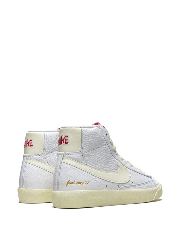 Nike  Blazer Mid ‘77 VNTG “Popcorn” sneakers - Image 3