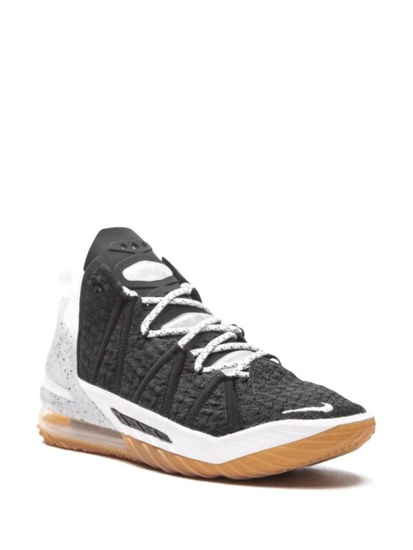 Nike  LeBron 18 high-top sneakers - Image 2