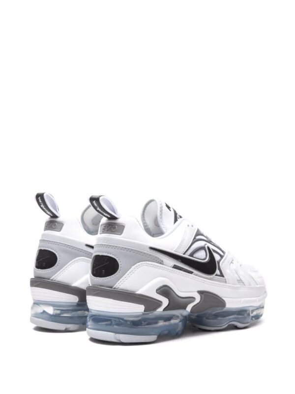 Nike  Air VaporMax EVO chunky sneakers - Image 3