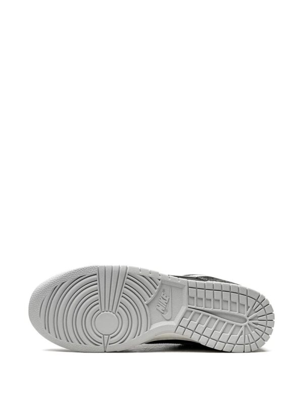 Nike  Dunk Low Retro "Zebra" sneakers - Image 4