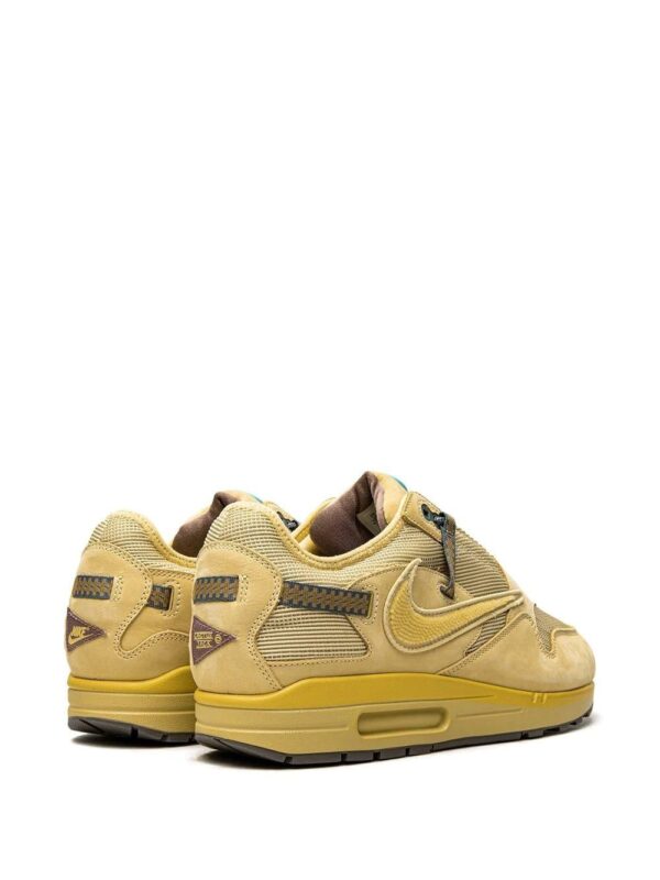 Nike x Travis Scott Air Max 1 "Saturn Gold" sneakers - Image 3