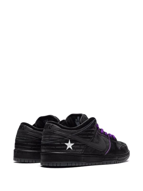 Nike  x Familia Skateshop x First Avenue SB Dunk Low sneakers - Image 3
