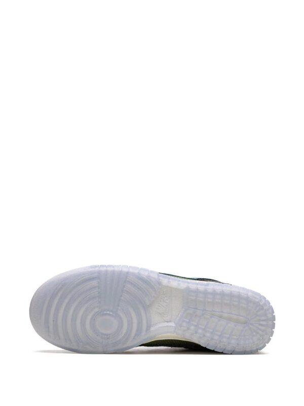 Nike  Dunk Low "Siempre Familia" sneakers - Image 4