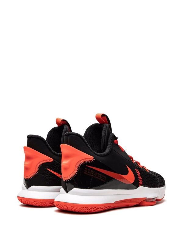Nike  LeBron Witness V sneakers - Image 3