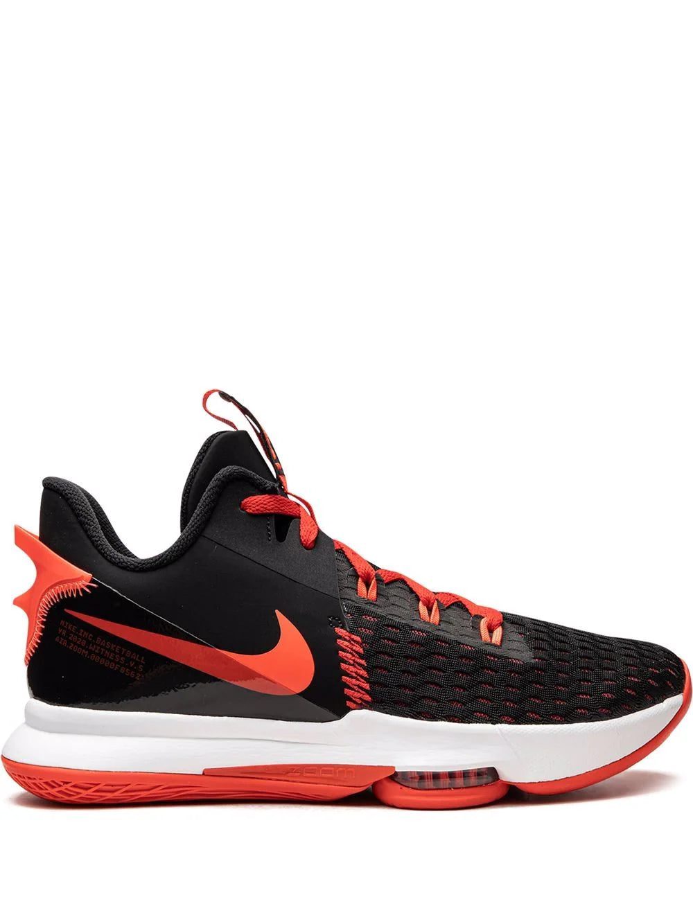 Nike LeBron Witness V sneakers
