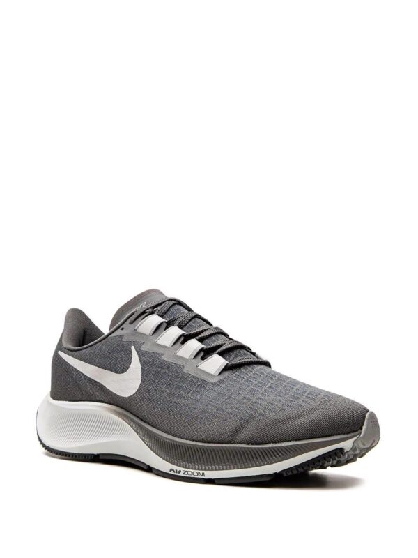 Nike  Air Zoom Pegasus 37 sneakers - Image 2