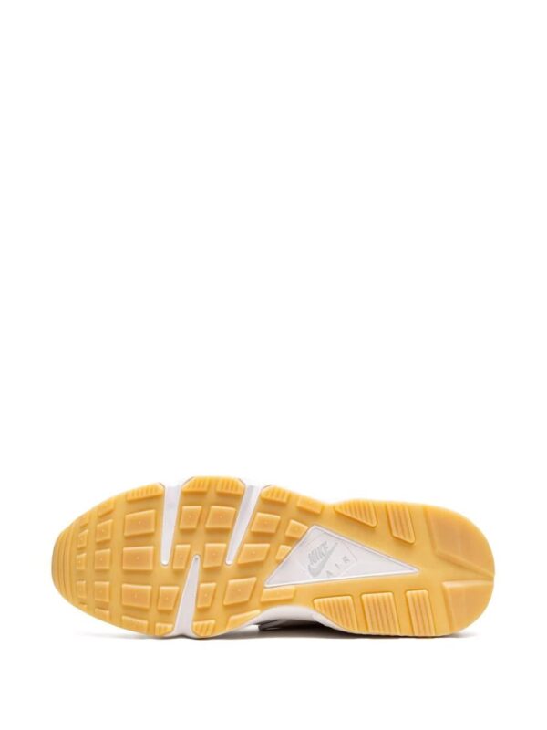 Nike  Air Huarache sneakers "White Gum" - Image 4