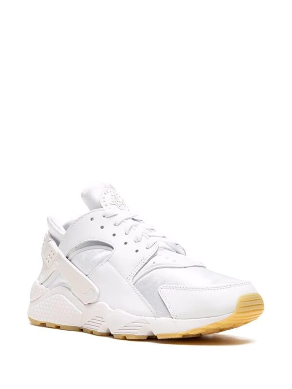 Nike  Air Huarache sneakers "White Gum" - Image 2