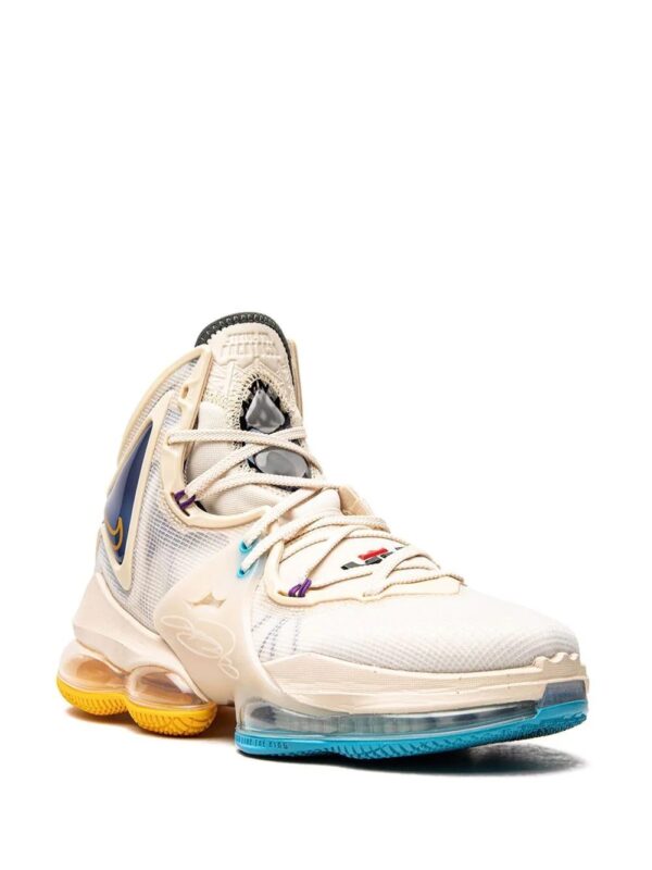Nike  LeBron 19 high-top sneakers - Image 2