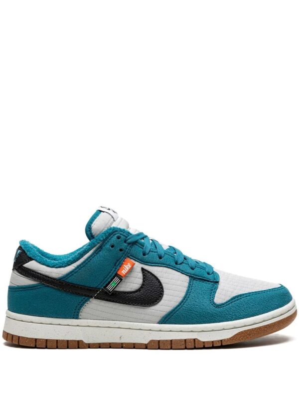 Nike  Dunk Low sneakers