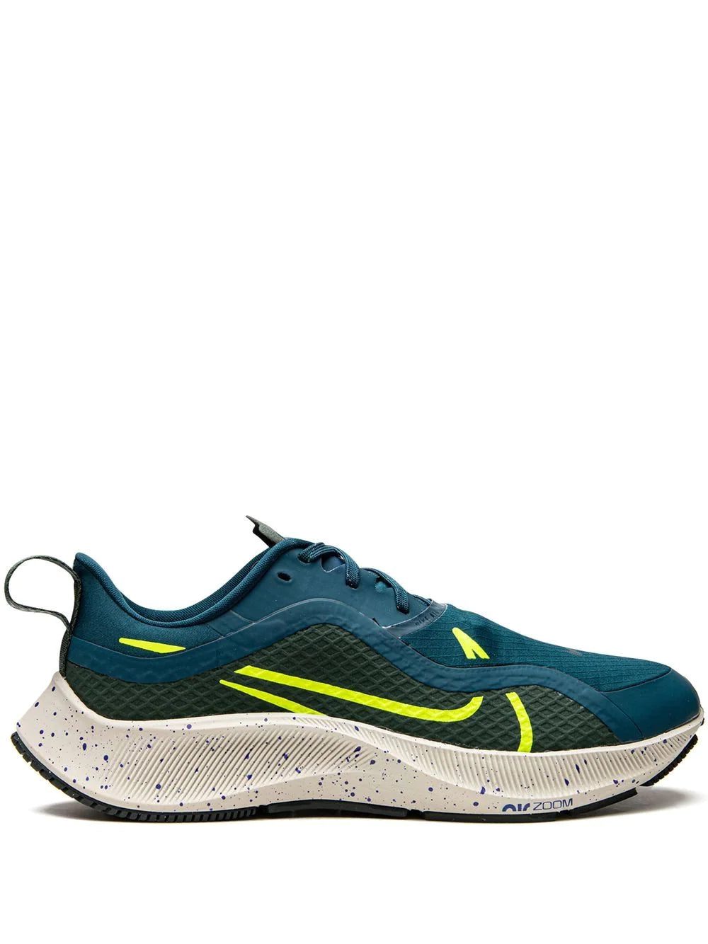 Nike Air Zoom Pegasus 37 Shield sneakers