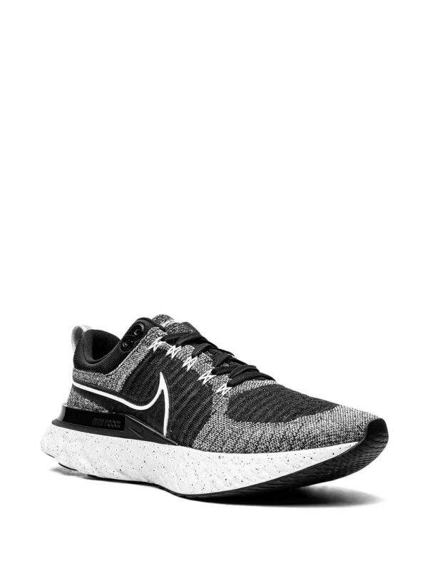 Nike  React Infinity Run Flyknit 2 sneakers - Image 2