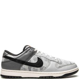 Nike  Dunk Low sneakers