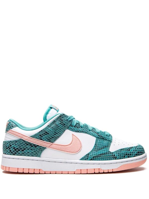 Nike  Dunk low-top sneakers