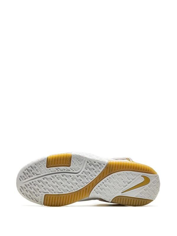 Nike  LeBron 2 panelled sneakers - Image 4