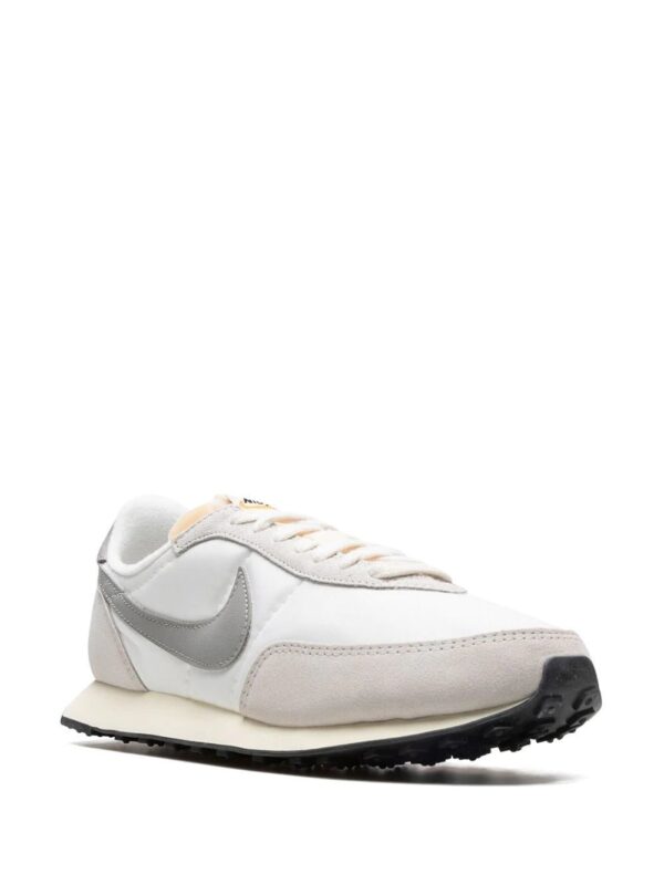 Nike  Waffle Trainer 2 SE sneakers - Image 2