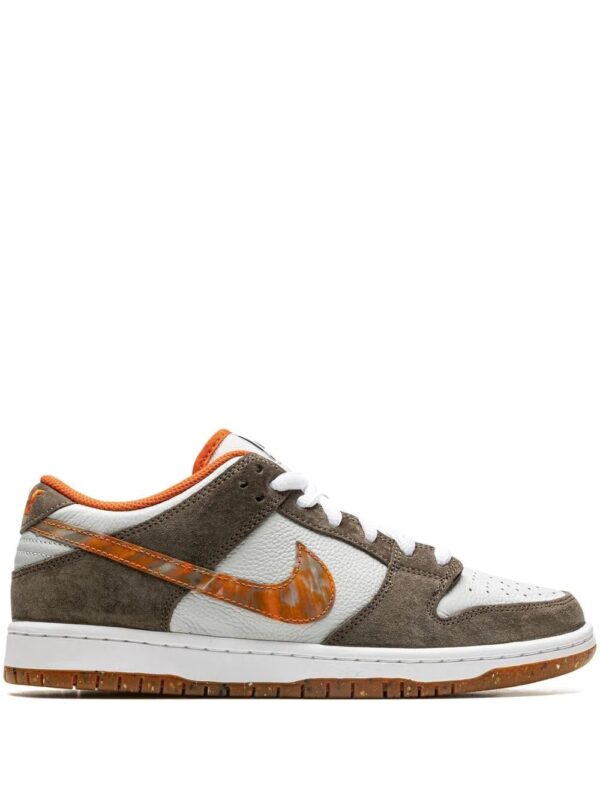 Nike  x Crushed D.C. SB Dunk Low "Golden Hour" sneakers