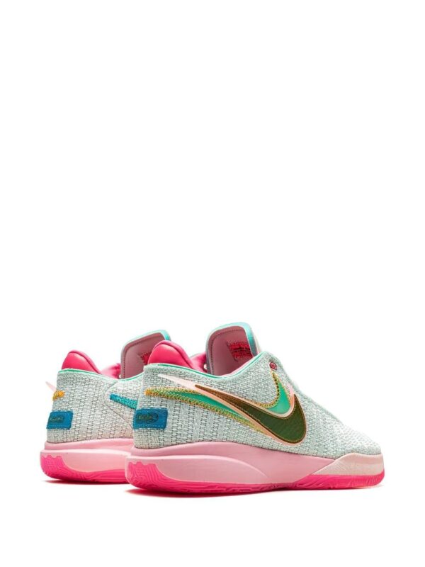 Nike LeBron 20 low-top sneakers - Image 3