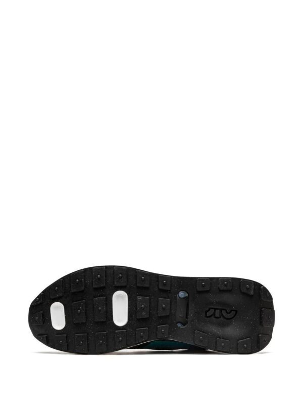 Nike  Air Max Pre-Day SE sneakers - Image 4