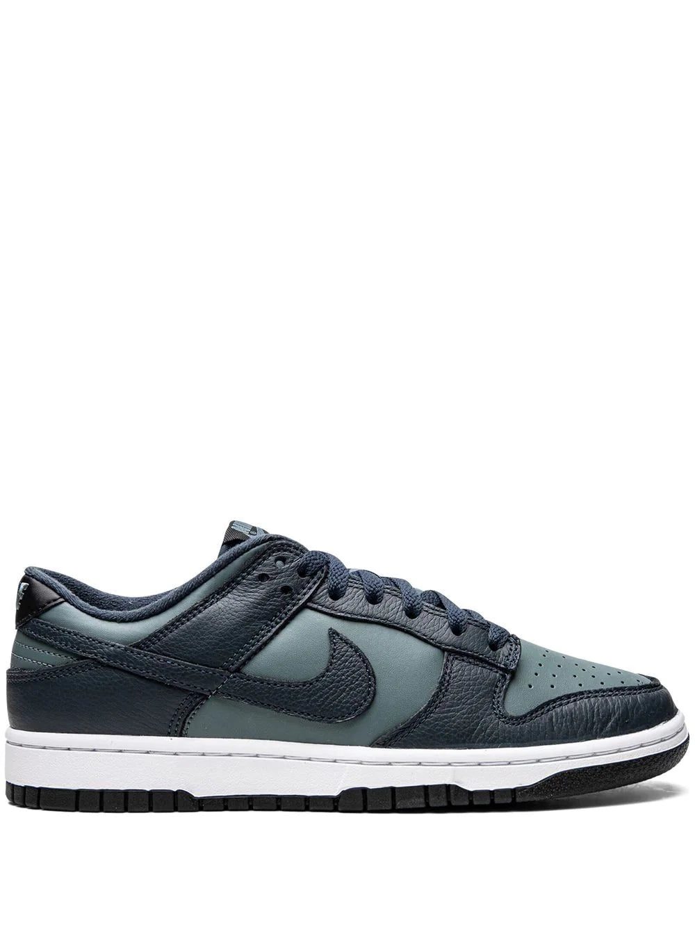Nike Dunk Low Retro PRM sneakers