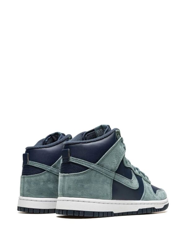 Nike  Dunk Hi Retro PRM high-top sneakers - Image 3