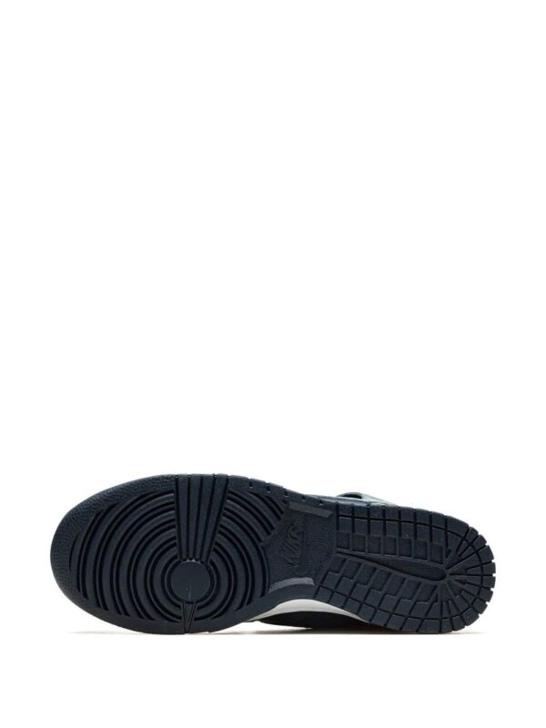 Nike  Dunk Hi Retro PRM high-top sneakers - Image 4