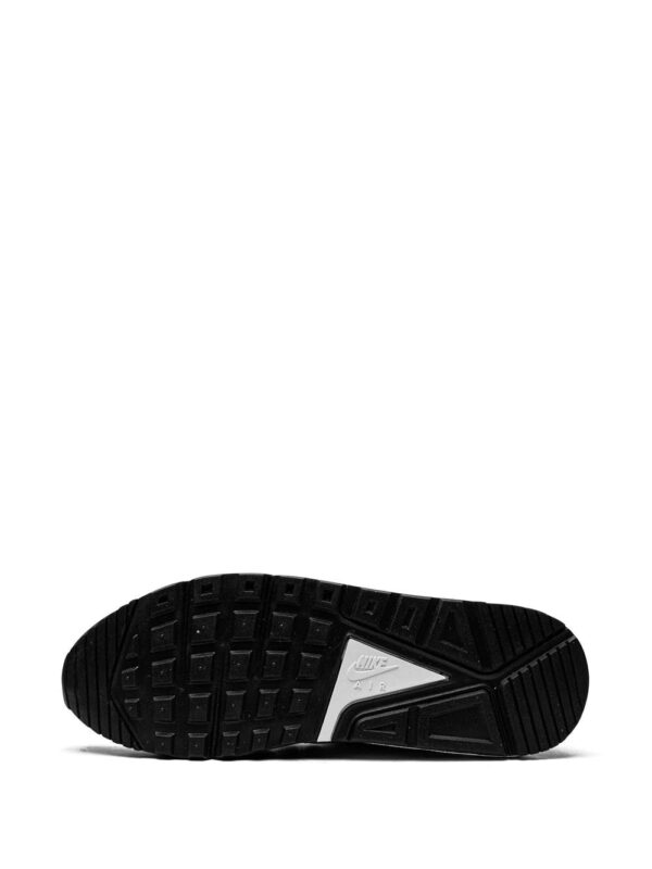 Nike  Air Max IVO low-top sneakers - Image 4