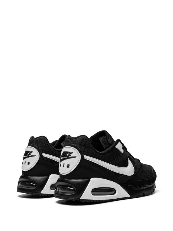 Nike  Air Max IVO low-top sneakers - Image 3