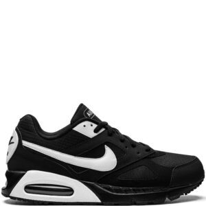 Nike Air Max IVO low-top sneakers