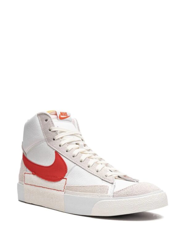 Nike  Blazer Mid 77 sneakers - Image 2